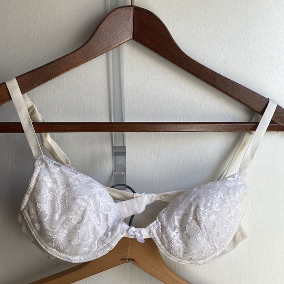Vintage Vanity Fair Push Up Bras with Removable padding 1980s Wonder Bra Era 36A - Picture 3 of 15